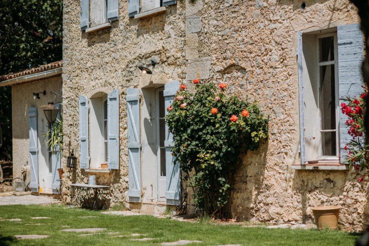 Chateau Saint-Esprit Bed & Breakfast ดรากิญญ็อง ภายนอก รูปภาพ