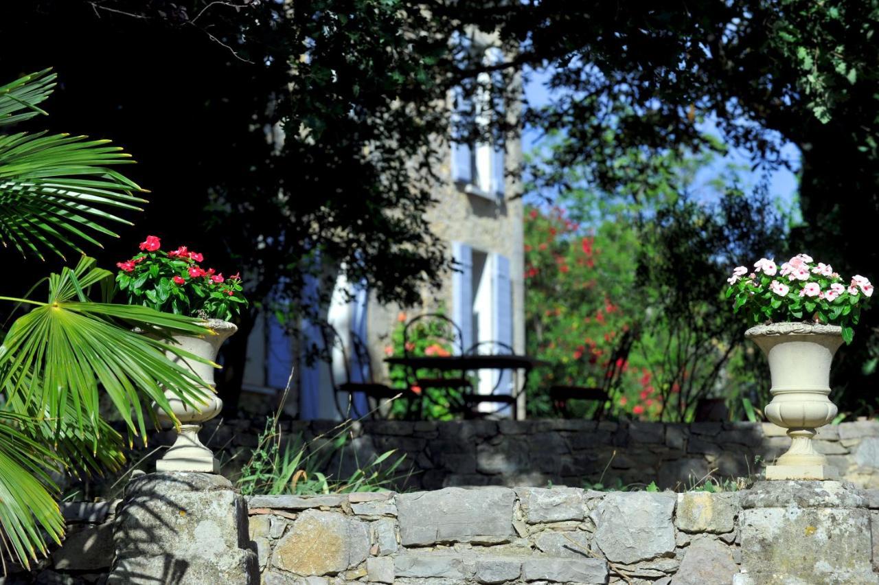 Chateau Saint-Esprit Bed & Breakfast ดรากิญญ็อง ภายนอก รูปภาพ
