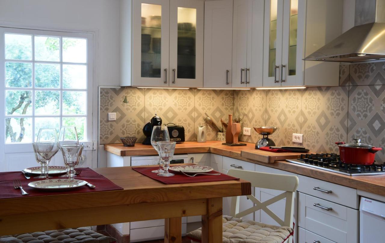 Chateau Saint-Esprit Bed & Breakfast ดรากิญญ็อง ภายนอก รูปภาพ